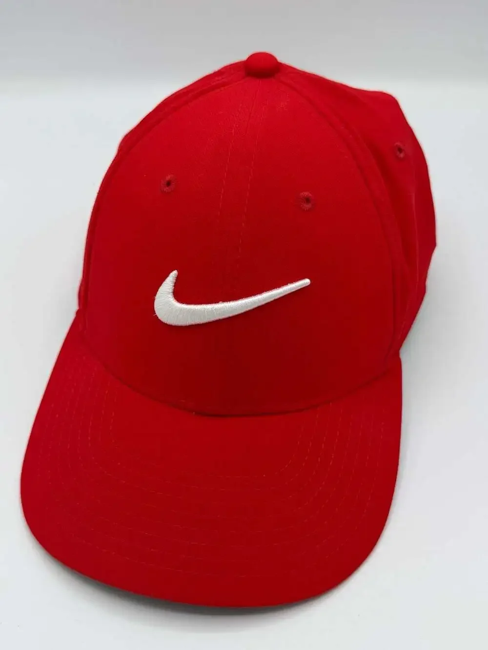 Nike Dri-FIT Club Cap Red Adjustable Hat S/M Golf Athletic FB5625-657